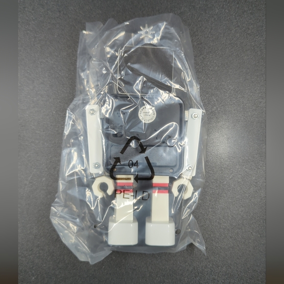 Torre & Tagus Robot Alarm Clock Customizable Charming Futuristic Metal White - Picture 5 of 7